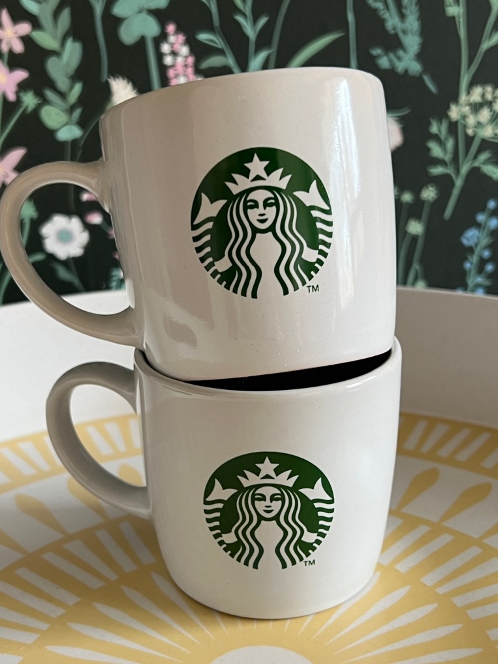 LOT OF 2 small white ceramic Starbucks mugs classic green siren logo 7.8oz 240ml